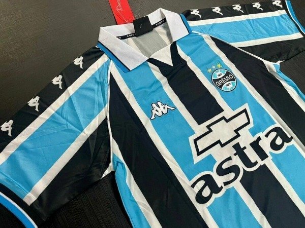 Producto - CAMISETA GREMIO IMPORTADA TITULAR RETRO 2000 #10 RONALDINHO - 2