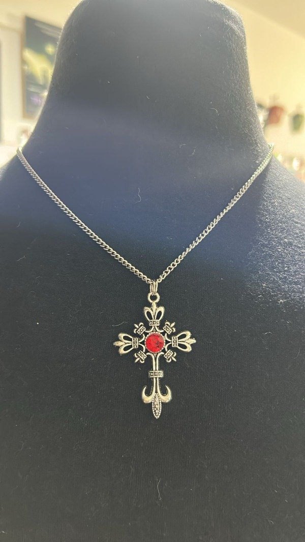 Producto - collar cruz roja cg16