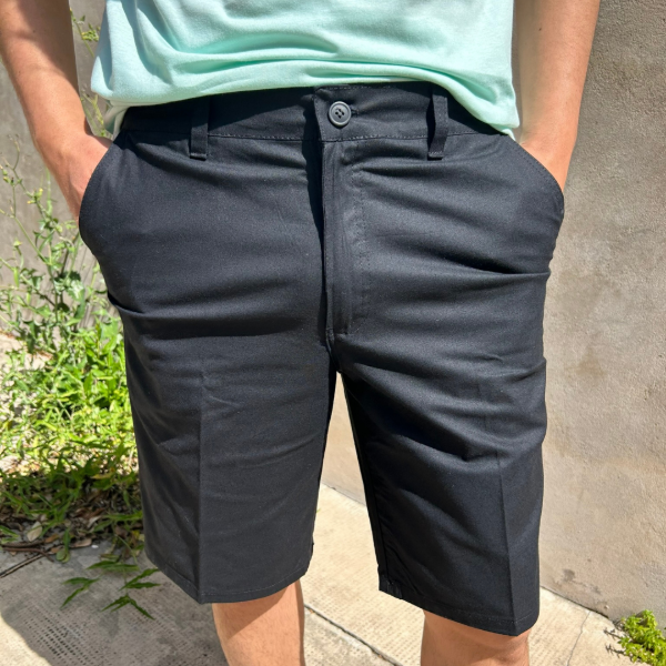 Producto - Bermuda Gabardina Elastizada Modelo Chino - Negro