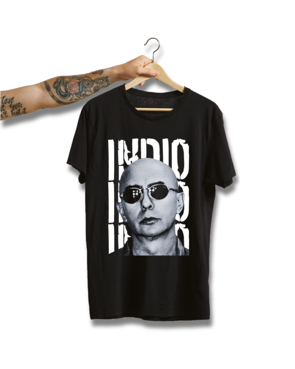 Cara indio con piluso de regalo