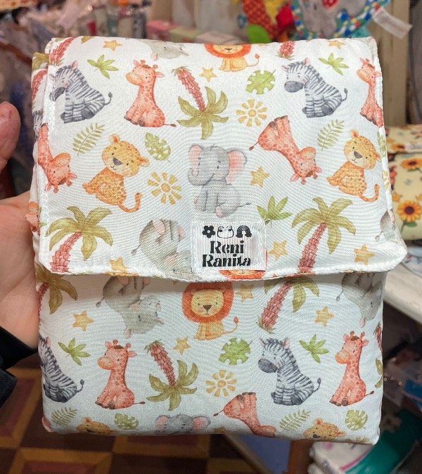 Producto - Cambiador con abrojo reni ranita safari