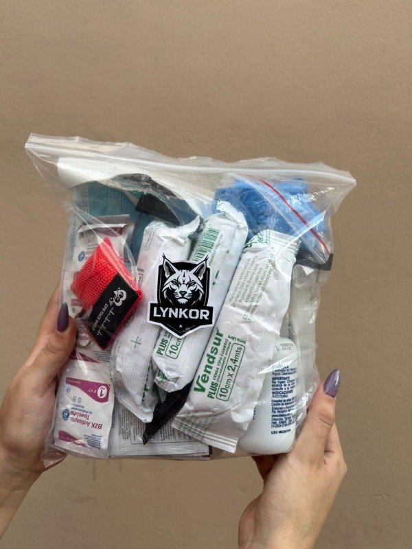 Producto - Bolsa con insumos de primeros auxilios