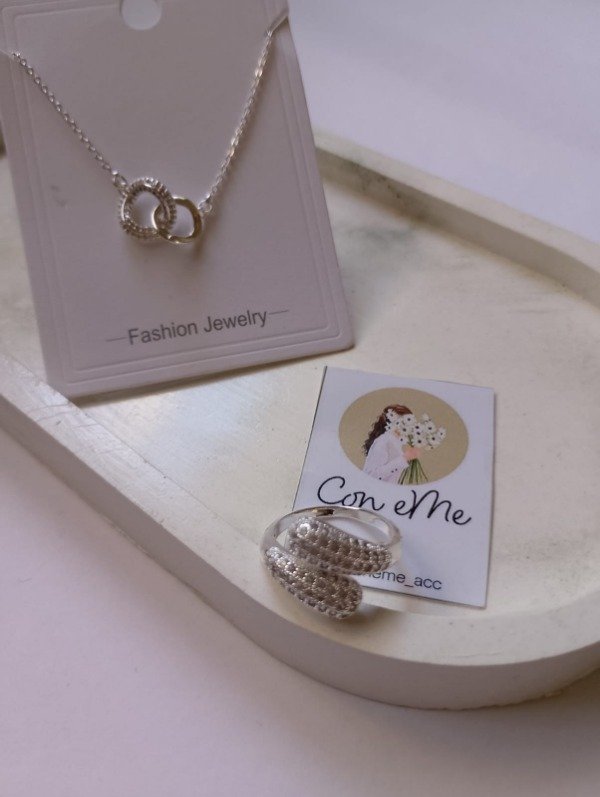 Producto - Collar lazos