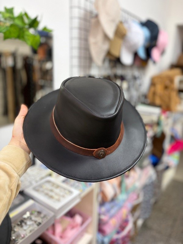 Producto - Sombrero de cuero negro con cinta marrón - 0