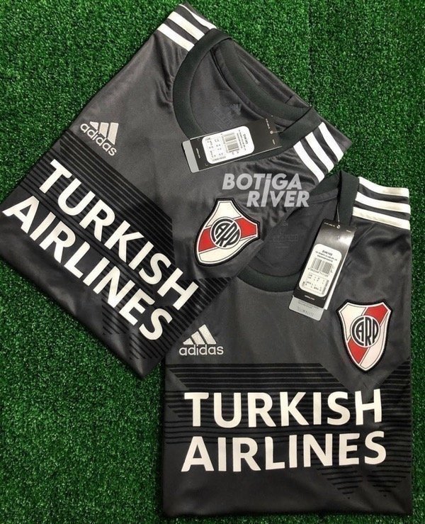 Producto - CAMISETA ALTERNATIVA GRIS TEMP. 2019/20 70 AÑOS TRES TIRAS SIN ESTAMPAS - (M/L )