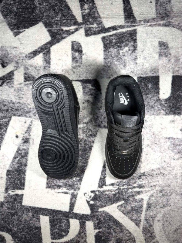Producto - Air Force 1 "total black cuero" - 3