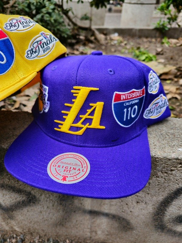 Los angeles lakers icon champions mitchell and ness purple