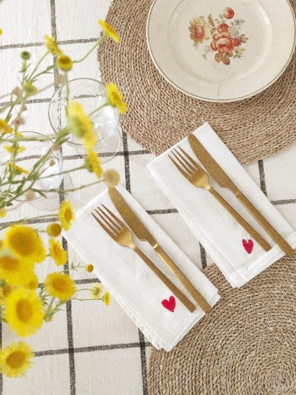 Producto - SERVILLETAS BORDADAS X 2