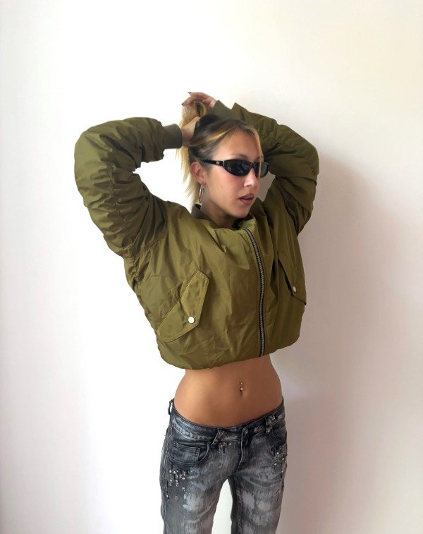 Producto - bomber estilo alpha