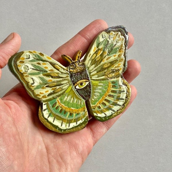 Producto - Amuleto Mini Polilla Verdes - 1