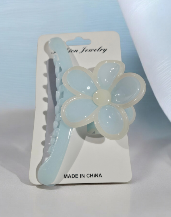 Producto - Broche celeste grande