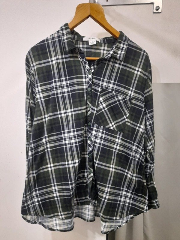 Producto - CAMISA LEÑADORA IMPORTADA LOVE POTION