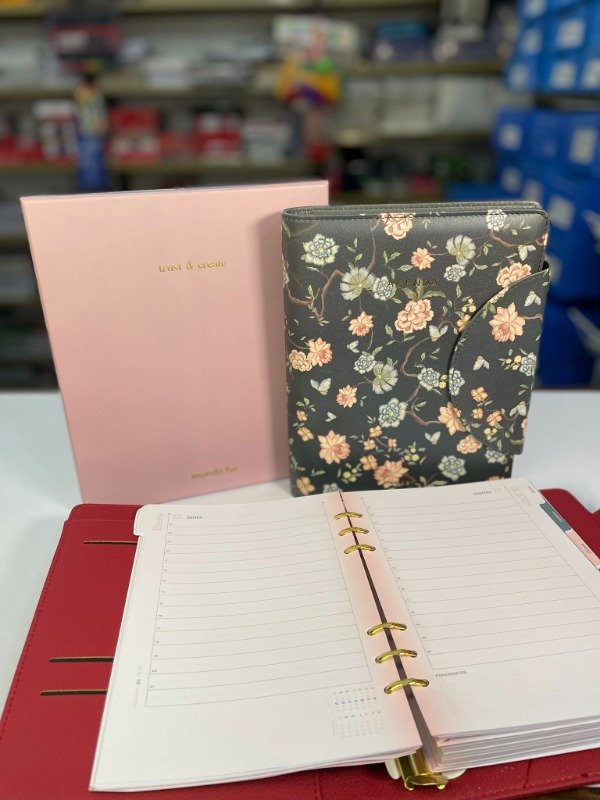 Producto - Agenda Diaria Rep. Cambiable R8 - Timeless Fun - "FW"
