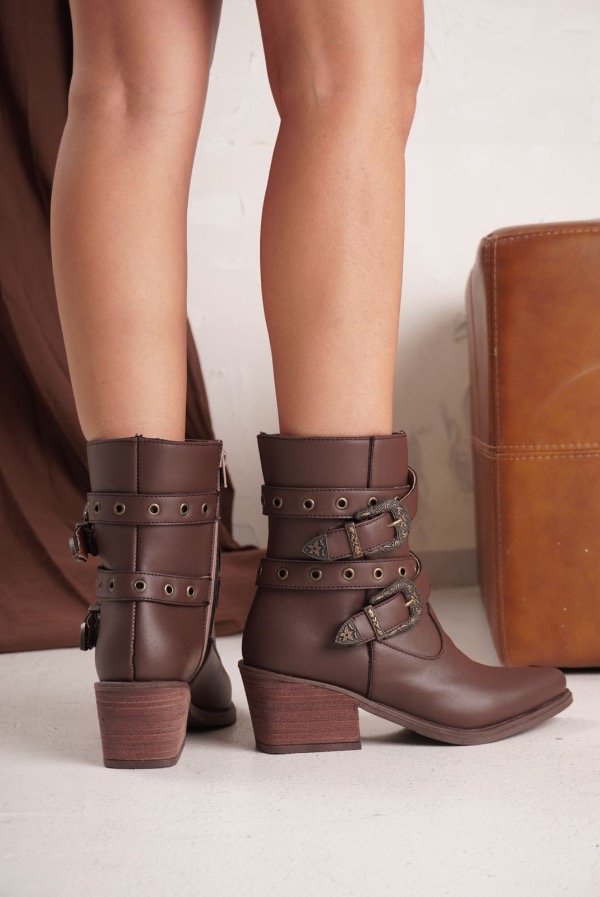 Cande choco de cuero — imagen 5