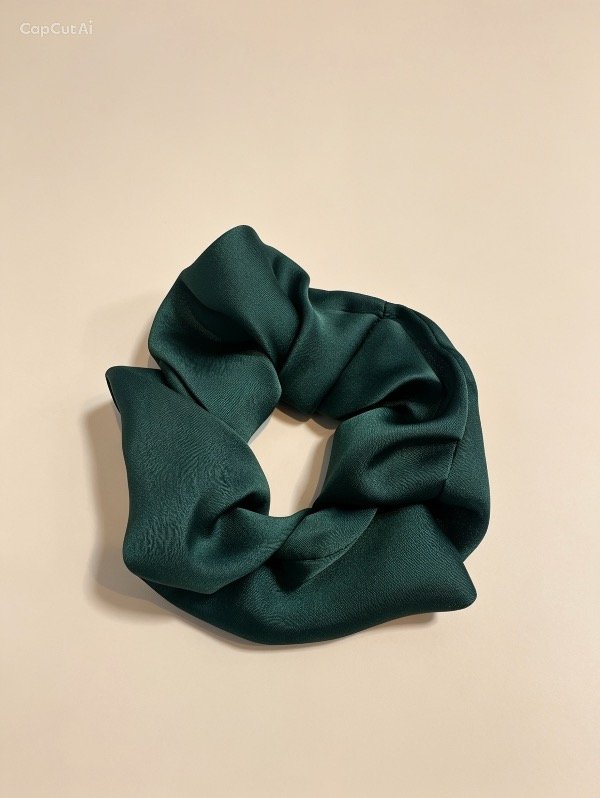 Producto - Scrunchie seda green