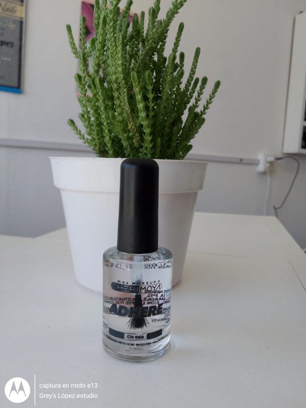 Producto - Adhere