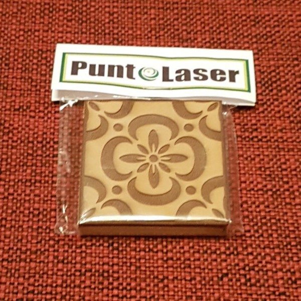 Producto - Bajo Relieve - 6 x 6 cm - Cod. 3057
