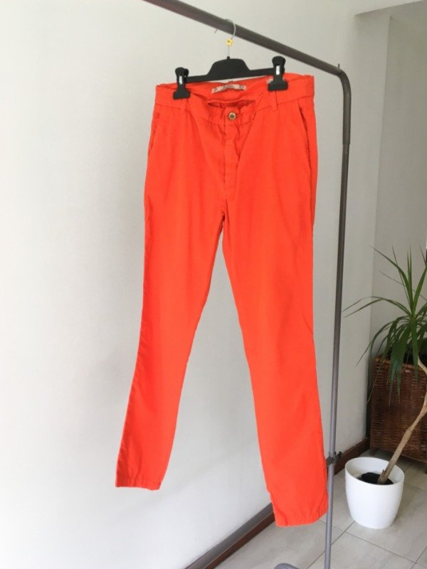Producto - Pantalón Chino Zara