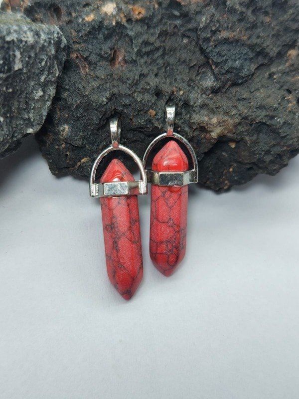 Producto - Dije Bipolar de Howlita Coral