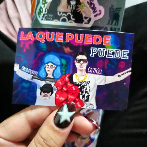 Producto - Sticker paco y catriel