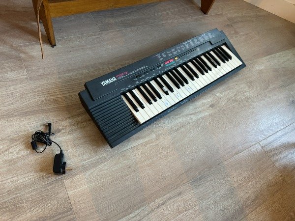 Producto - ORGANO TECLADO ELECTRICO YAMAHA PSR-3 #11556