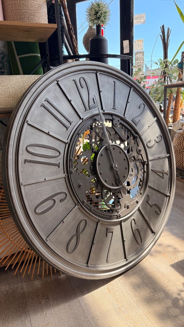 Producto - Reloj 92 cm gris con numero plateados