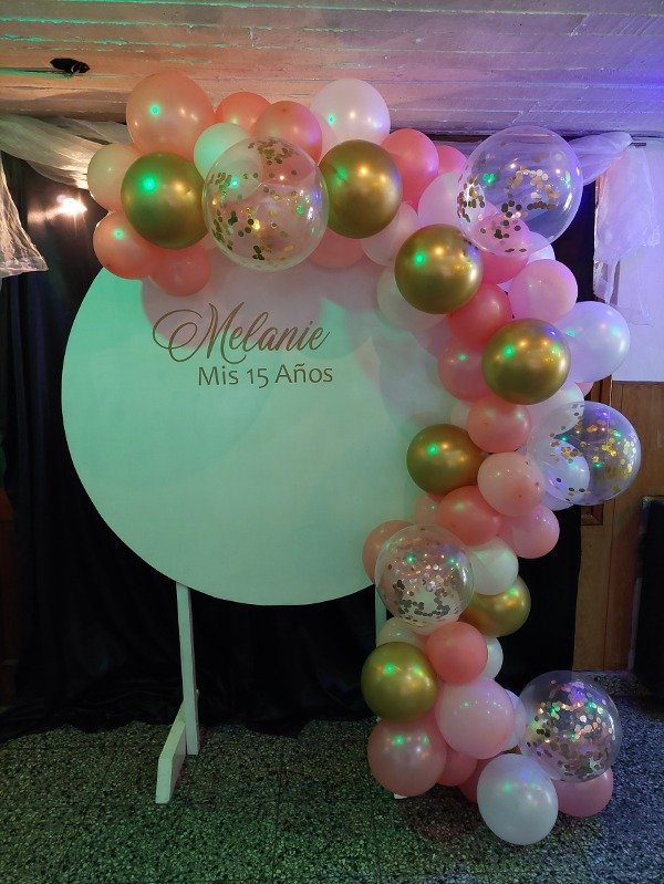 Producto - FONDO CON ARCADA DE GLOBOS