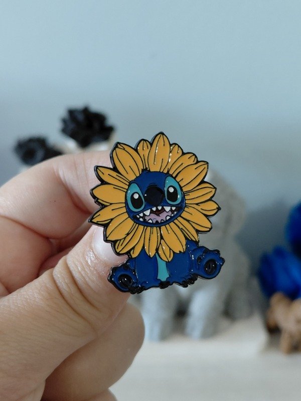 Producto - Pin metalizado - Stitch #1824