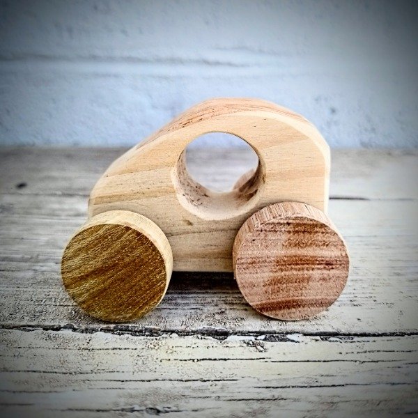 Producto - Auto de Madera Mini M2