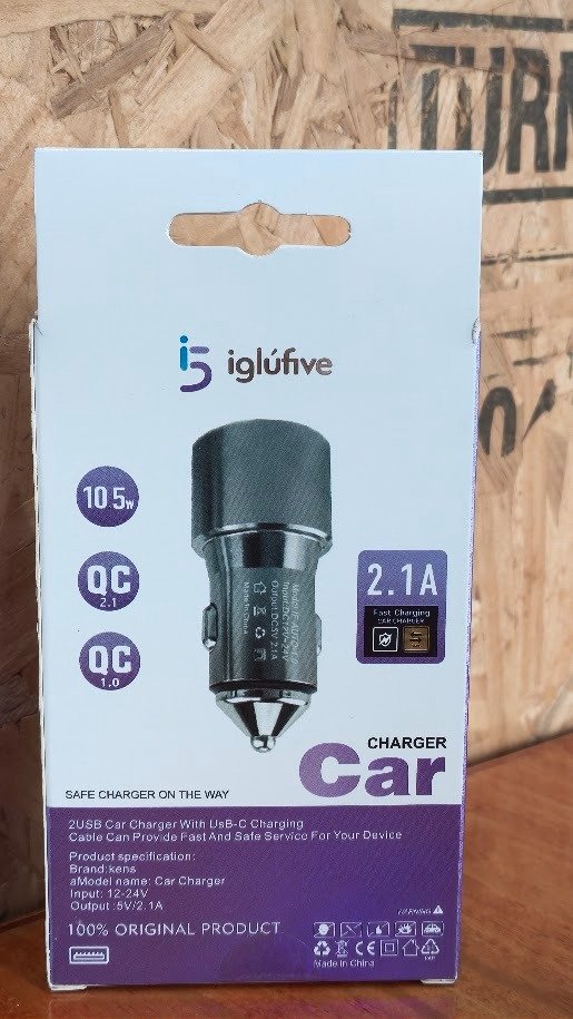 Producto - Cargador Auto Iglúfive Doble Usb 2.1a Carga Rápida - 1