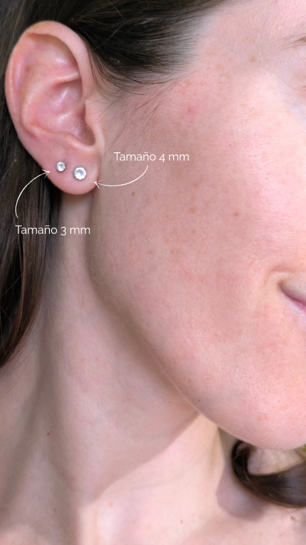 Producto - Aros Zirconia engarzados