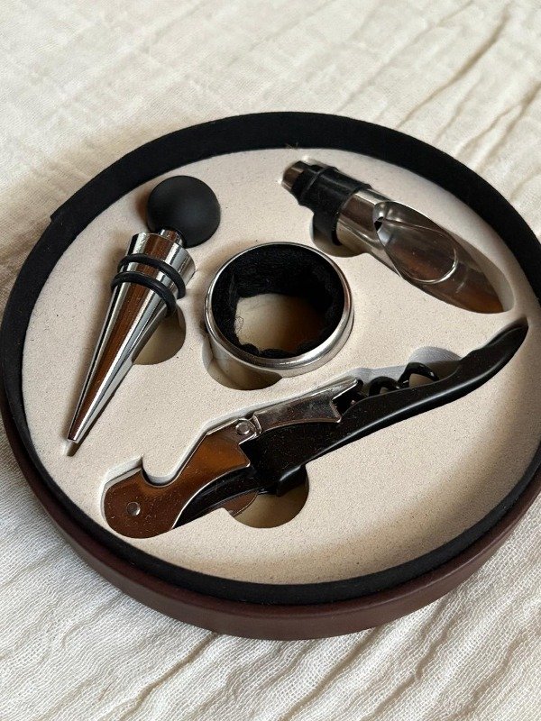 Producto - Set de Vino estuche de cuero