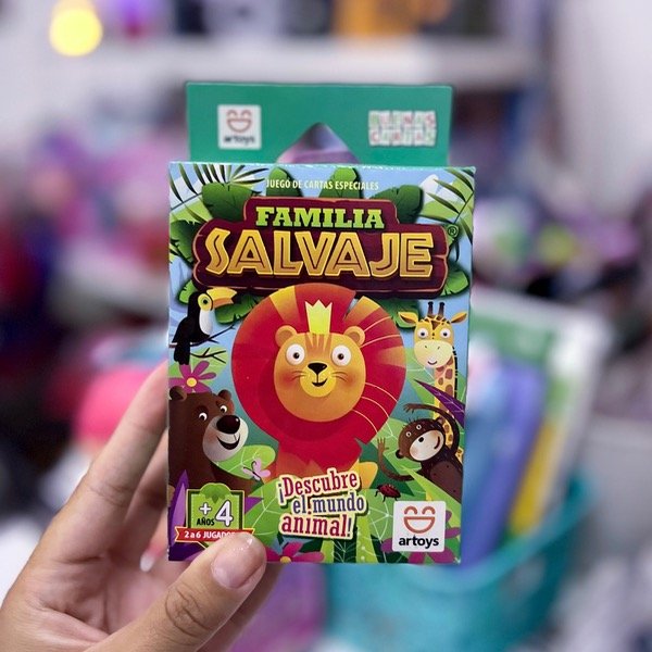 Producto - Juego de Cartas ARTOYS Familia Salvaje 6583