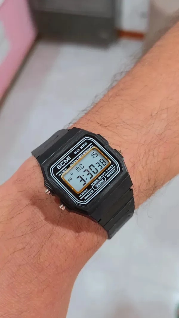 Producto - Reloj negro scmi