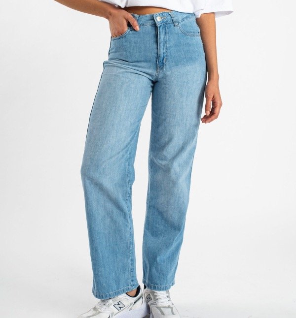 Producto - Jean Wide leg liviano