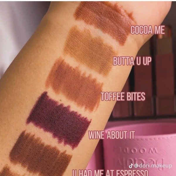 Producto - Beauty Creations - Delineador Labios Wooden - Butta u Up