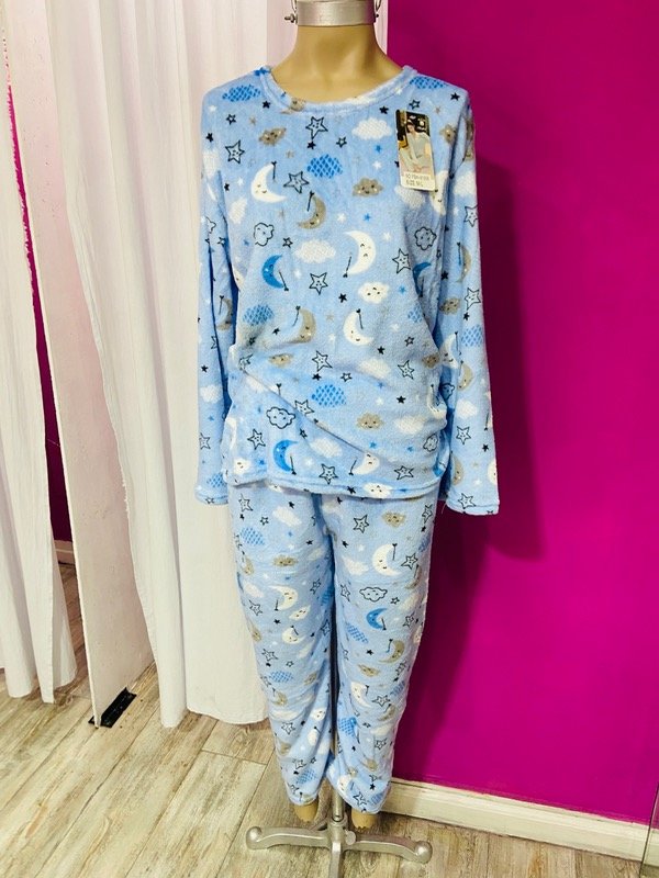 Producto - PIJAMA LUNA