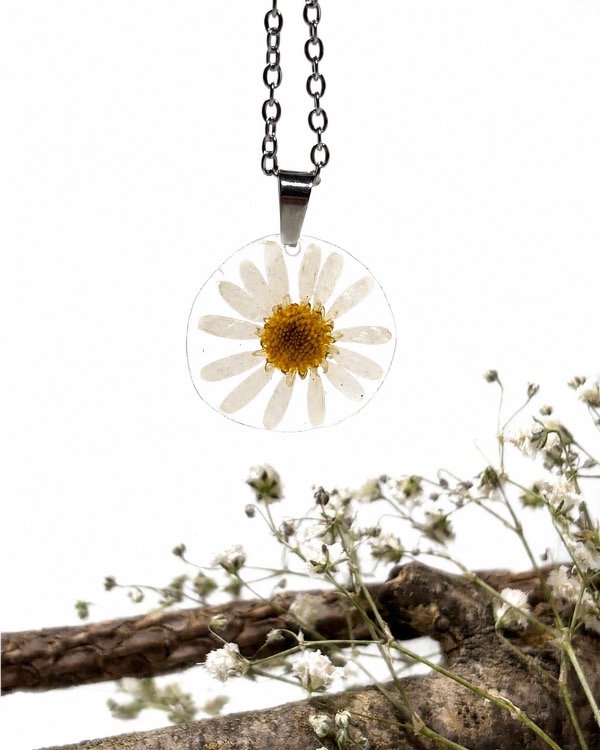 Producto - Dije Margarita Blanca