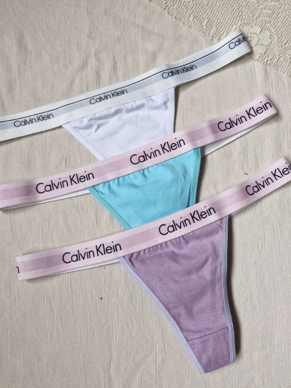 Producto - Colaless Calvin Klein en V