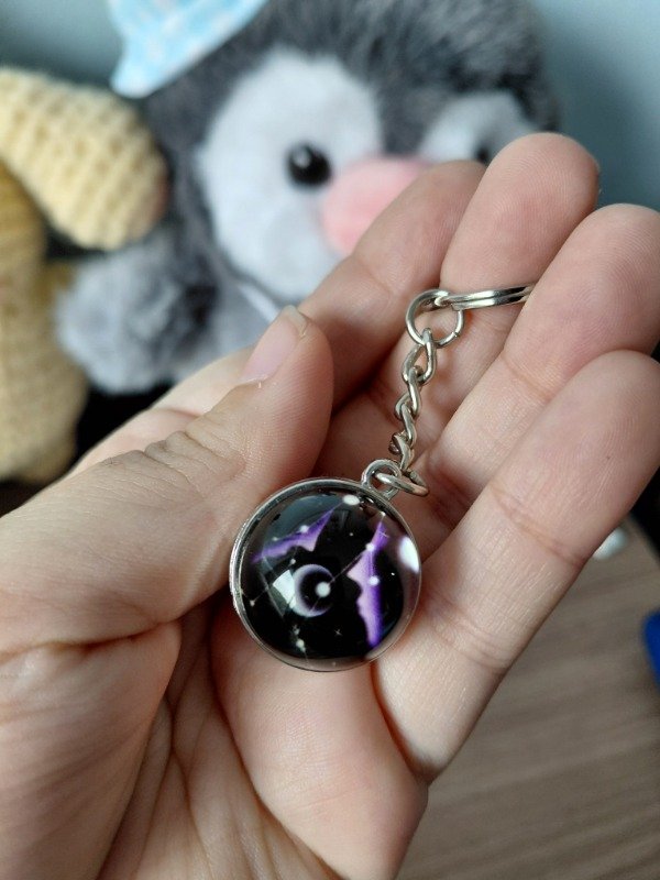 Producto - Llaveros - Bolita mágica violeta