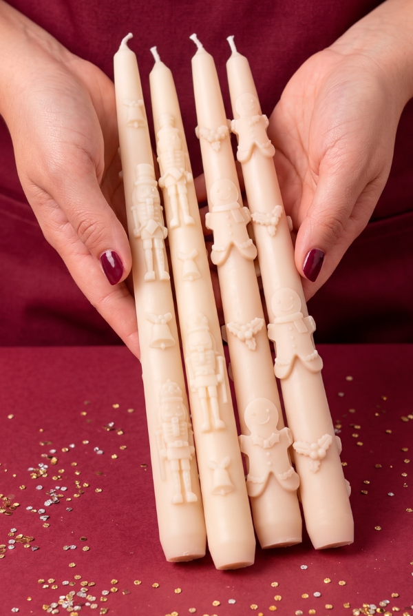 Producto - CANDELABRO JENGI Y CASCANUECES
