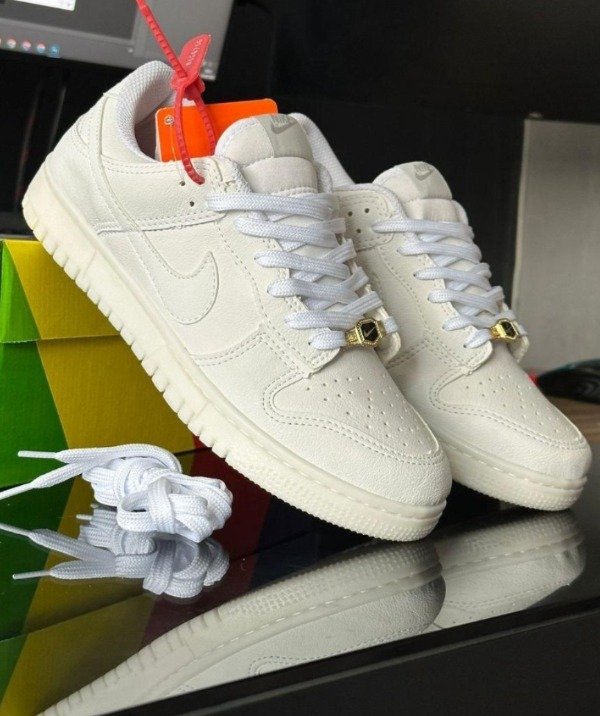 Producto - Nike Air Force 1 Blancas