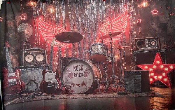 Producto - FONDO MÚSICA BATERIA CON FALLA 220X150 MUS10