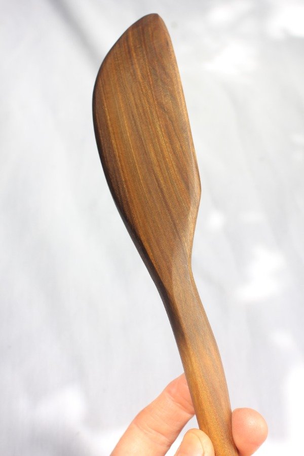 Producto - Espátula curva en lapacho
