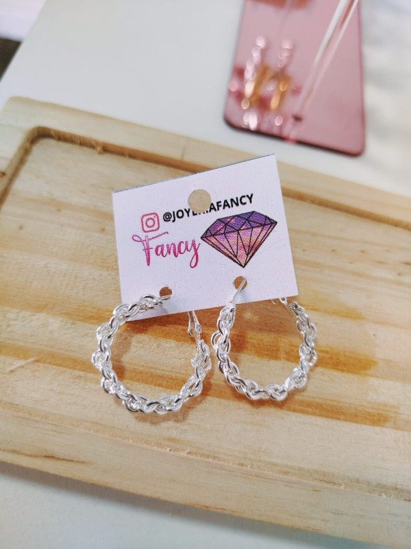 Producto - Argollas trenzadas 2,5cm