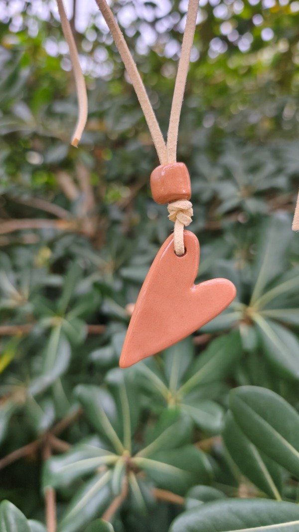 Producto - Collar corazón terracota