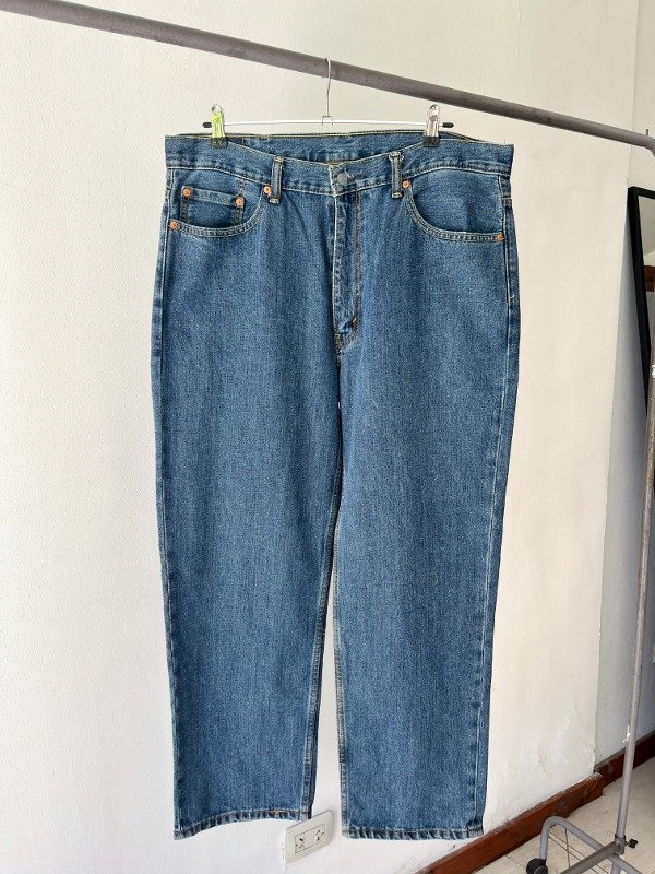 Jean Levi's 550 48
