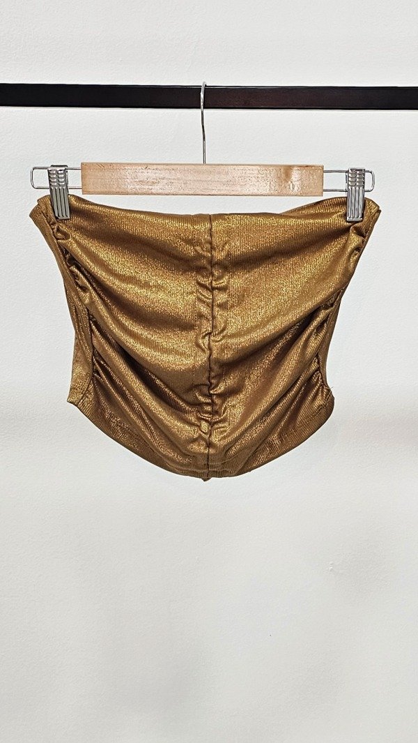 Producto - top strapless dorado