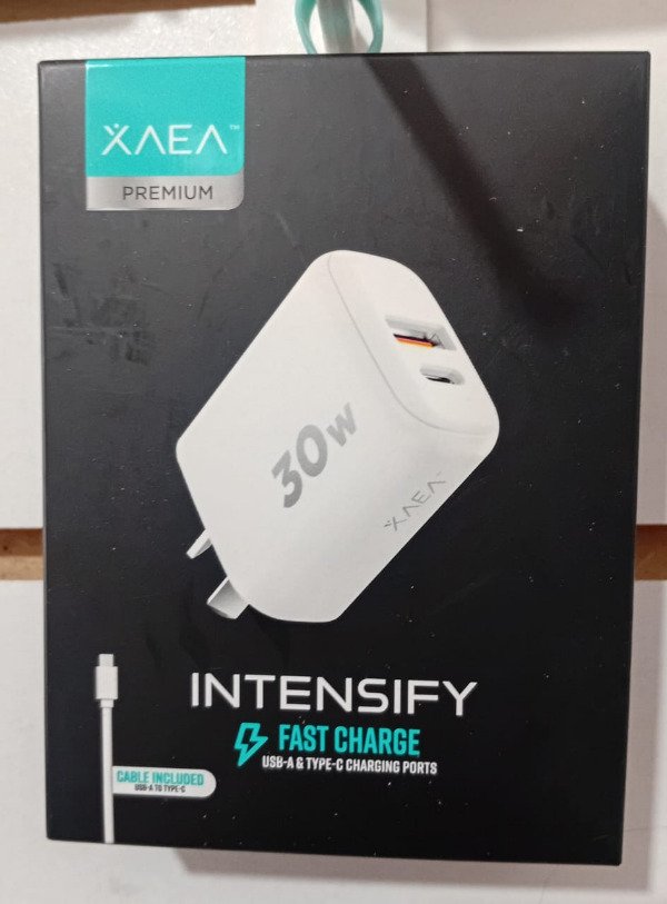 Producto - Cargador Xaea Intensify Tipo C