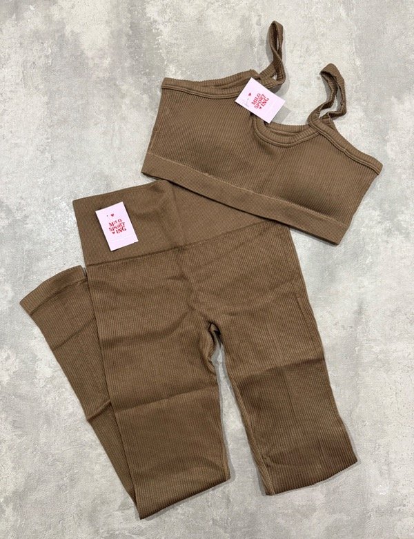 Producto - SET COMFY SIN FRUNCE MARRON